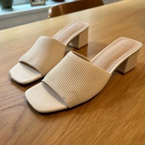 Journee Collection Women's Ivory Heel Mules